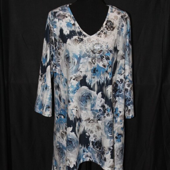 Catherines Floral Tunic Style Womens Top - Picture 1 of 11